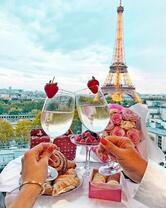 Без бренда «Свидание на фоне Эйфелевой башки» во Владикавказе в интернет-магазине  Без бренда «Свидание на фоне Эйфелевой башки» во Владикавказе